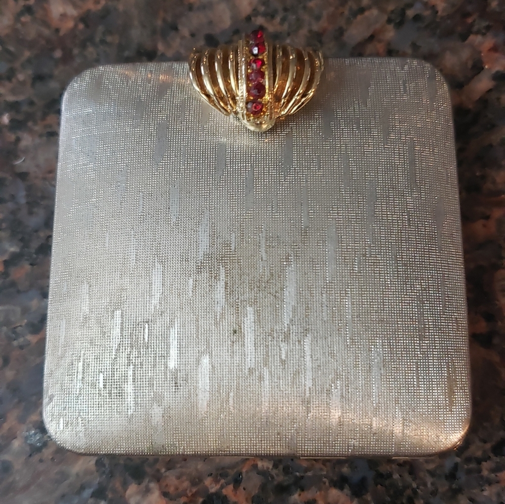 Vintage Volupte USA Art Deco Jeweled Brushed Compact w/ Ruby Red Stone Clasp